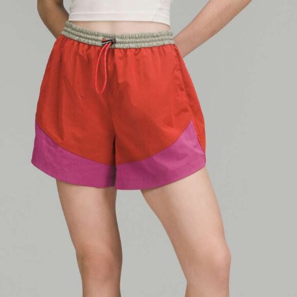 Lululemon Evergreen High-Rise Short 4.5" Pink Punch / Pink Lychee / Raw Linen - Picture 6 of 6
